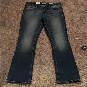 NWT Daytrip Virgo Bootcut Jeans